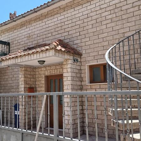 Apartments Soric Omiš Εξωτερικό φωτογραφία