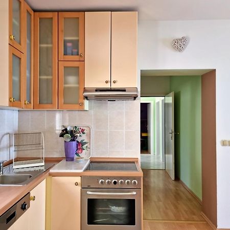 Apartments Soric Omiš Δωμάτιο φωτογραφία