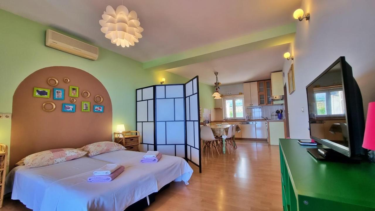 Apartments Soric Omiš Εξωτερικό φωτογραφία